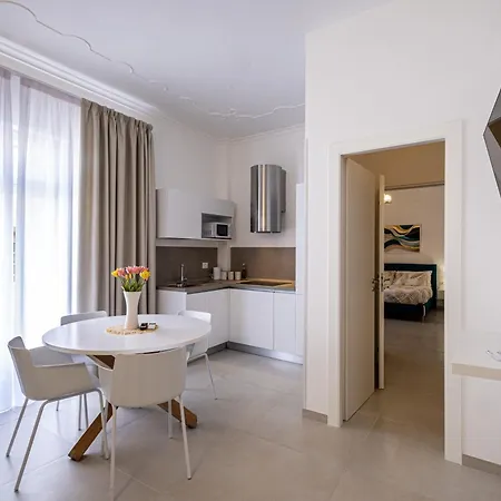 Guest house Adamas , And *