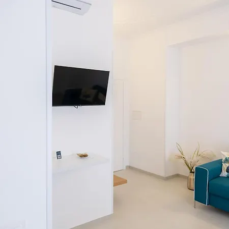 Guest house Adamas , And